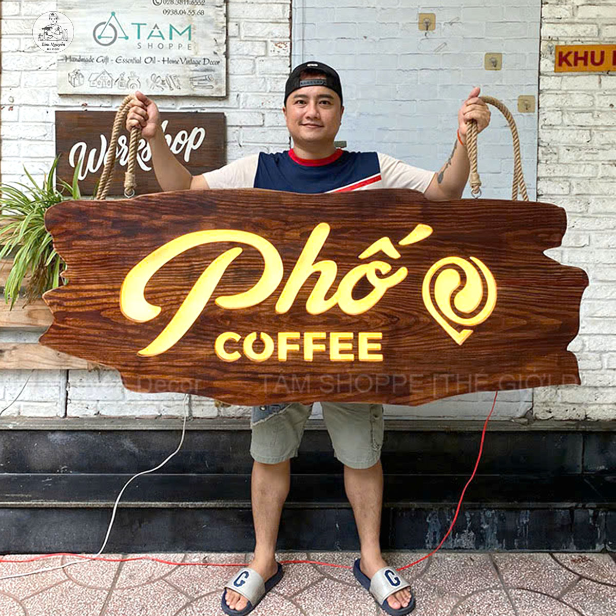 BẢNG HIỆU GỖ
